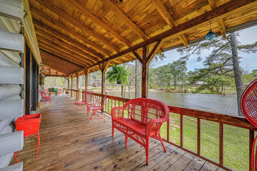 Broken Bow Cabin w/ Hot Tub & Fishing On-site! - Image 1