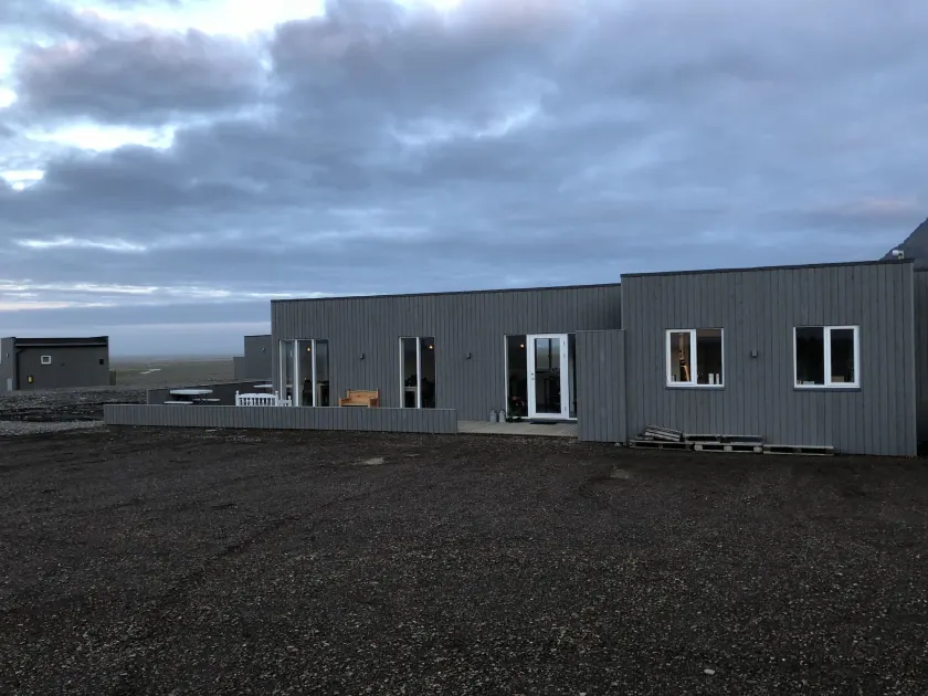 Hrafnavellir Guest House - Image 1