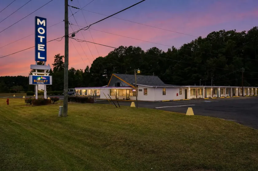 Budget Motel - Image 1