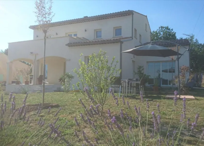 Le Jasmin - Image 1
