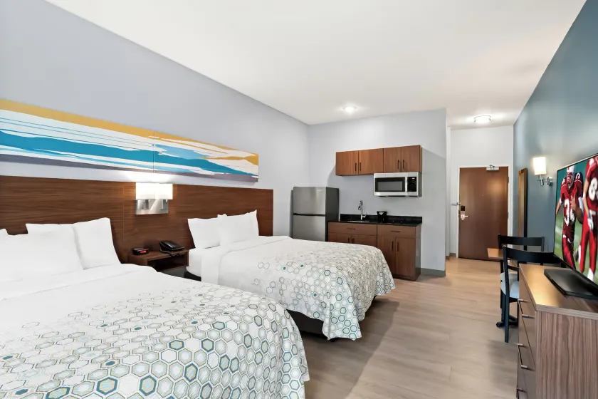 HomeTowne Studios by Red Roof East Lansing - Okemos - Image 1