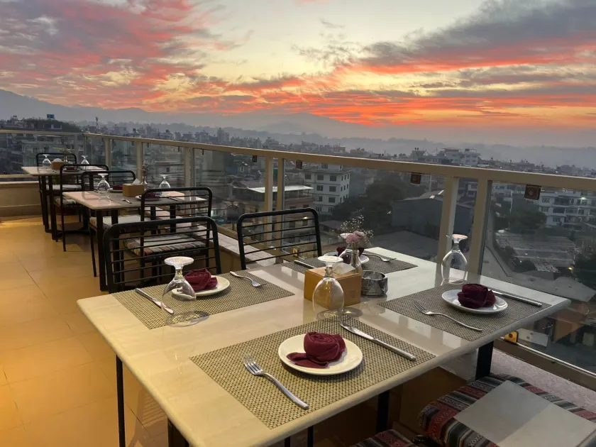 Hotel Sherpani - Image 1