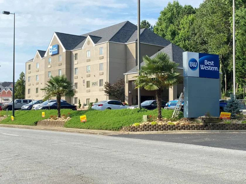 Best Western Kennesaw - Image 1