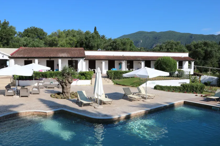 Summer Wine Friendly Resort - Image 1