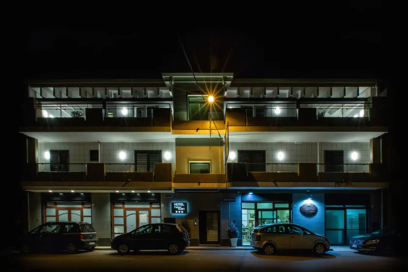 Hotel New Bari - Image 1