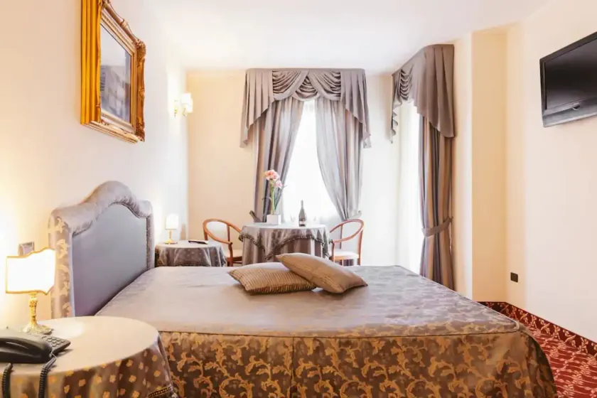 Hotel Villa Del Sorriso - Image 1