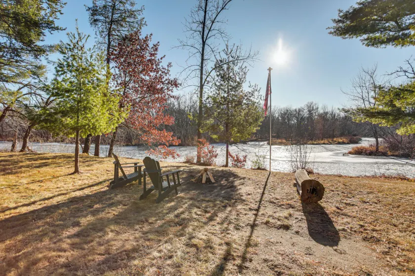 4 Mi to Main Street: Riverfront Minnesota Cabin - Image 1