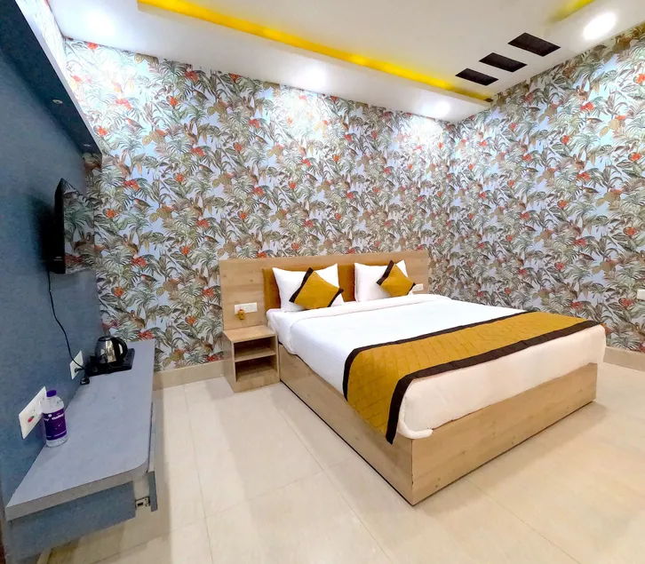 THE MANTRA- A Luxury Boutique Hotel - Room