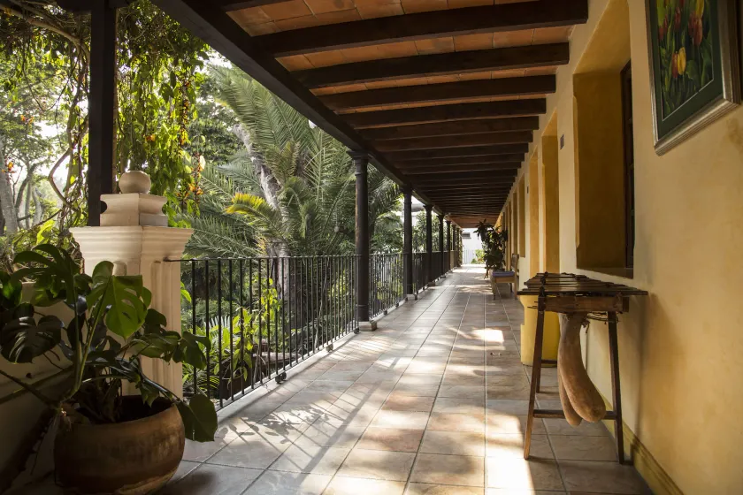 Hotel Las Farolas - Image 1