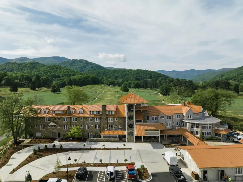 Waynesville Inn and Golf Club, Tapestry Collection by Hilton - Image 1