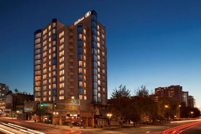 Hilton Vancouver Airport - Image 1