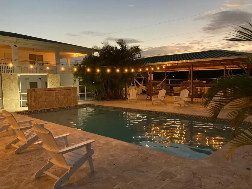 El Flamingo Beach Club - Image 1