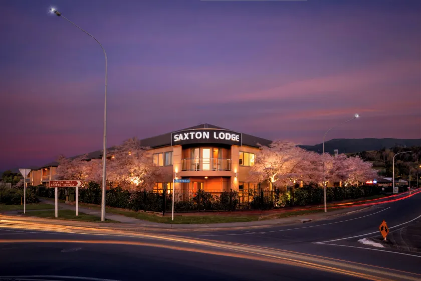Saxton Lodge - Image 1