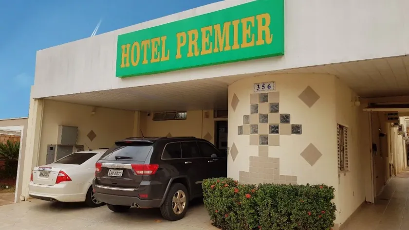 Hotel Premier - Image 1
