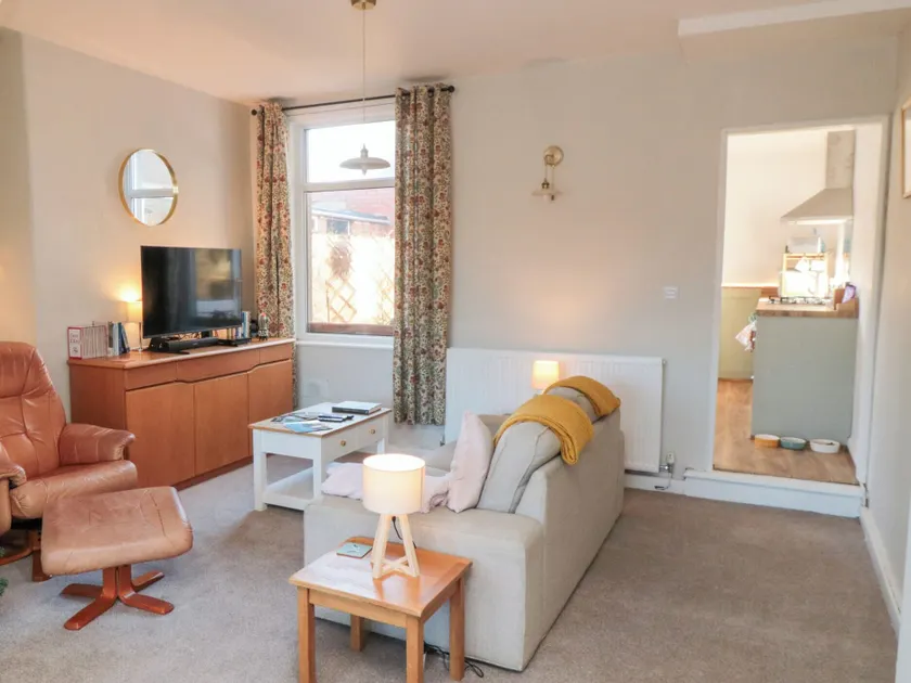 Cattersty Cottage - Image 1