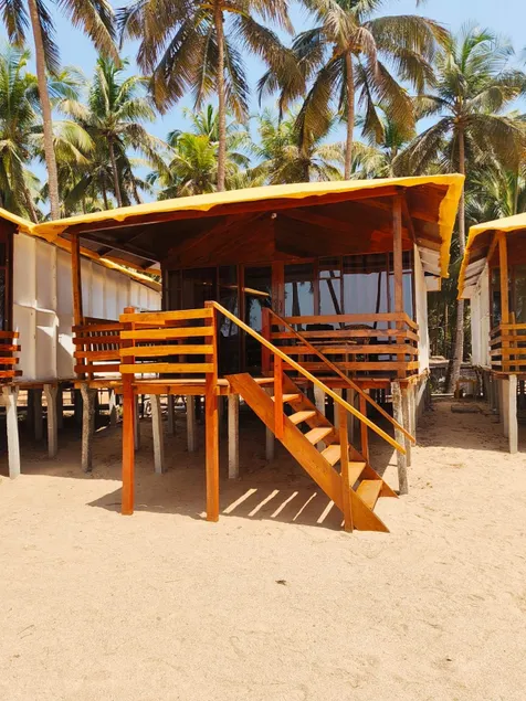 Kamaxi Beach Resort - Image 1