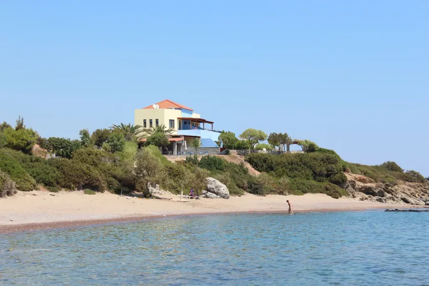 Paraktio Beach Apartments - Image 1