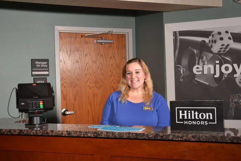 Hampton Inn Springfield-South - Image 1