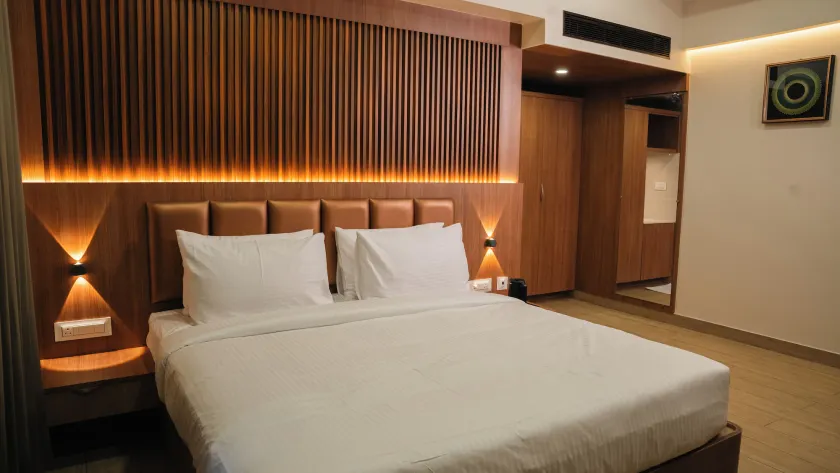 Hotel M7 Plaza - Chambre