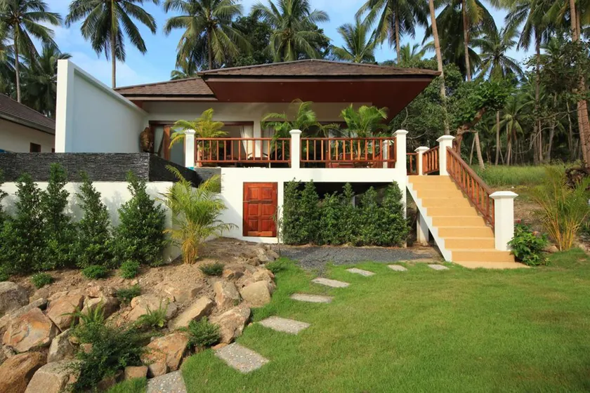 Tropical Season Villa Resort - Image 1