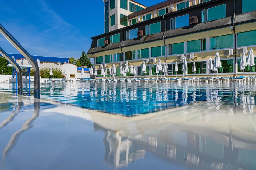 Hotel Montecito - Image 1