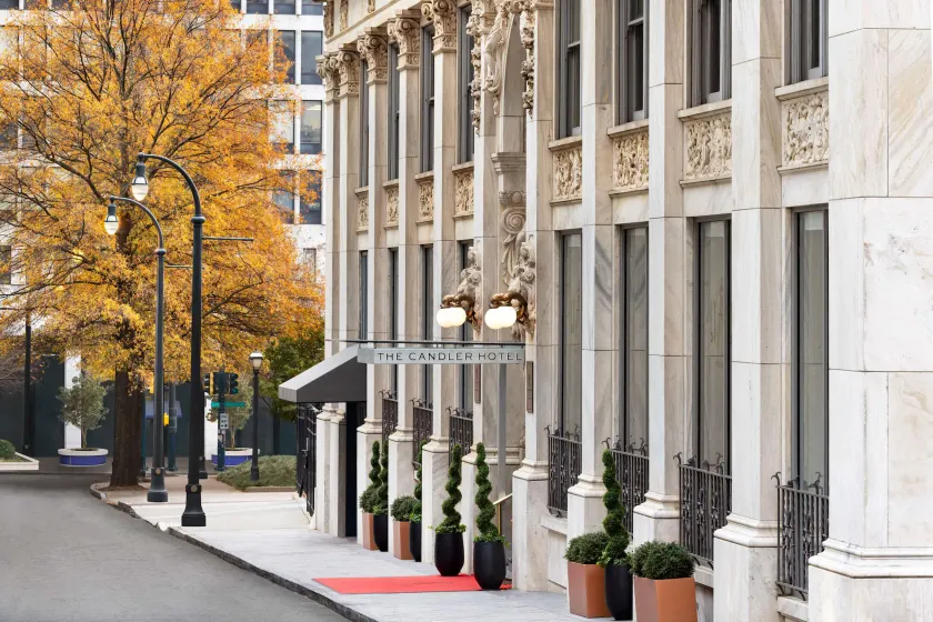 The Candler Hotel Atlanta, Curio Collection by Hilton - Image 1