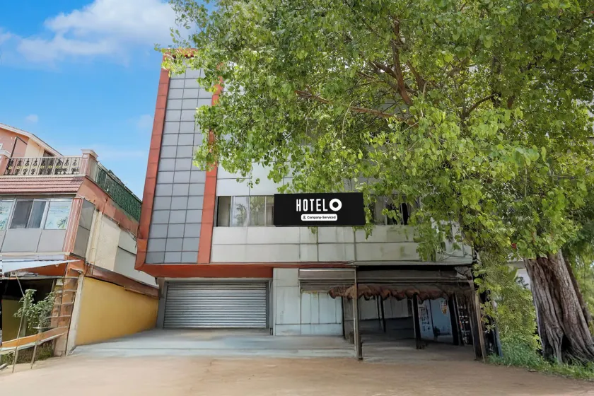 Super Hotel O Villivakkam Railway Station Formerly BV Stayz - Image 1