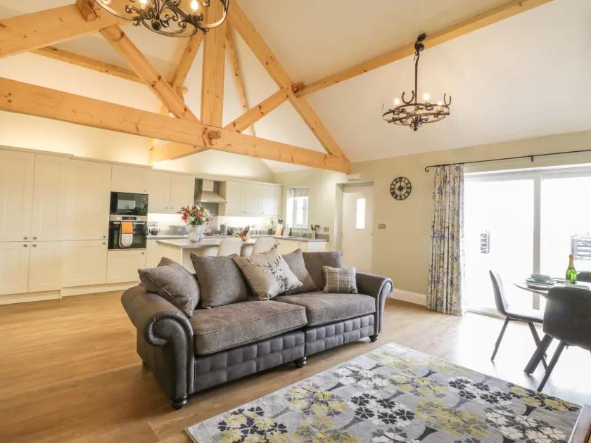 Abbey View Cottage at Broadings Farm - Image 1