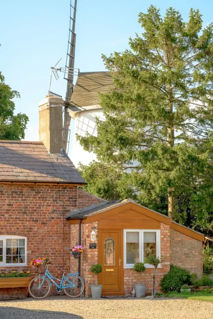 Saughall Mill Farm Cottage - Image 1