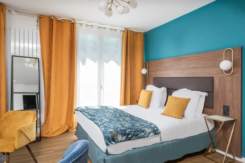The Originals Boutique, Hôtel Le Marignan,Le Havre Centre Gare - Image 1