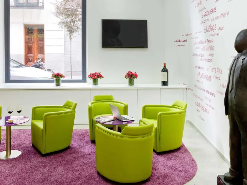 Ibis Styles Madrid Prado - Image 1