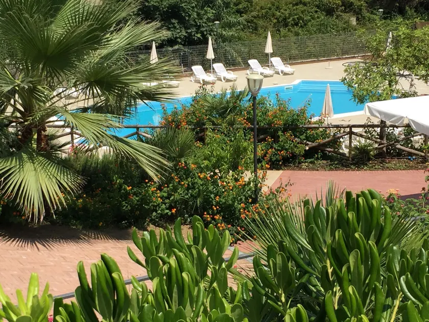 Residence Pietre Bianche ApartHotel - Image 1