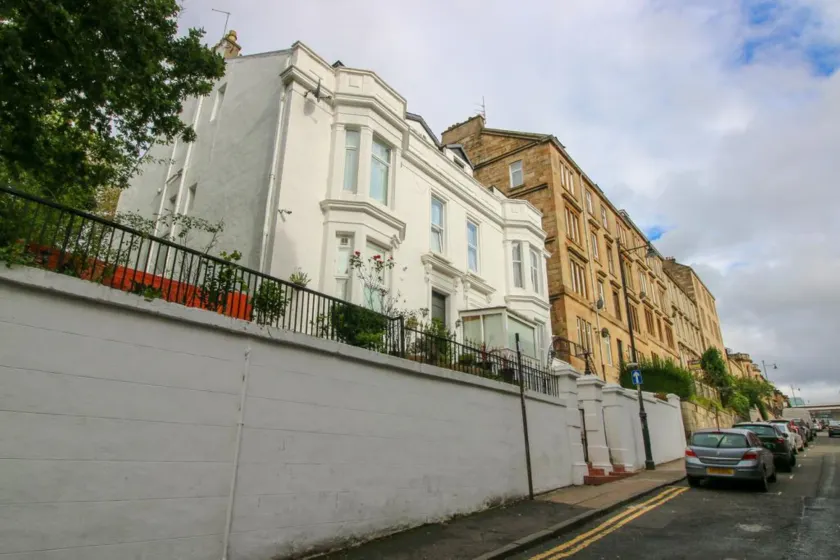 Charing Cross Hotel - Image 1