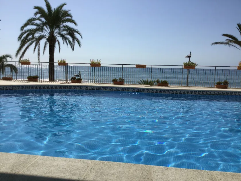 Frente al mar de calafell - Image 1