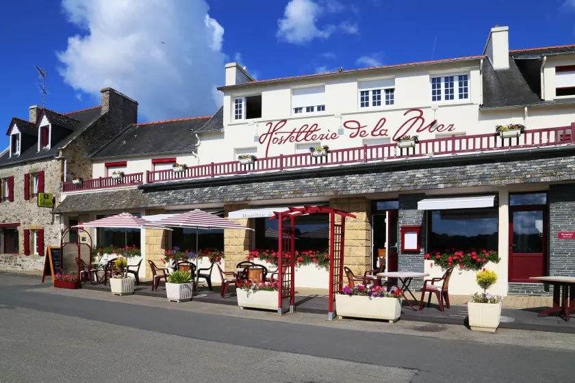 Hostellerie De La Mer - Image 1