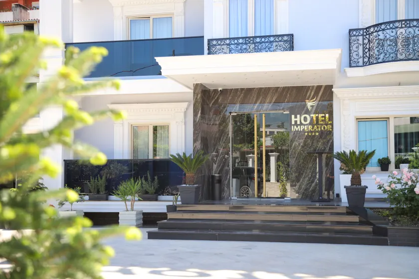 Imperator Hotel - Image 1