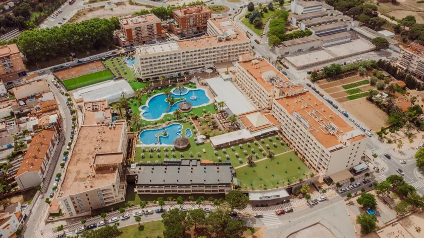 Evenia Olympic Palace - Image 1
