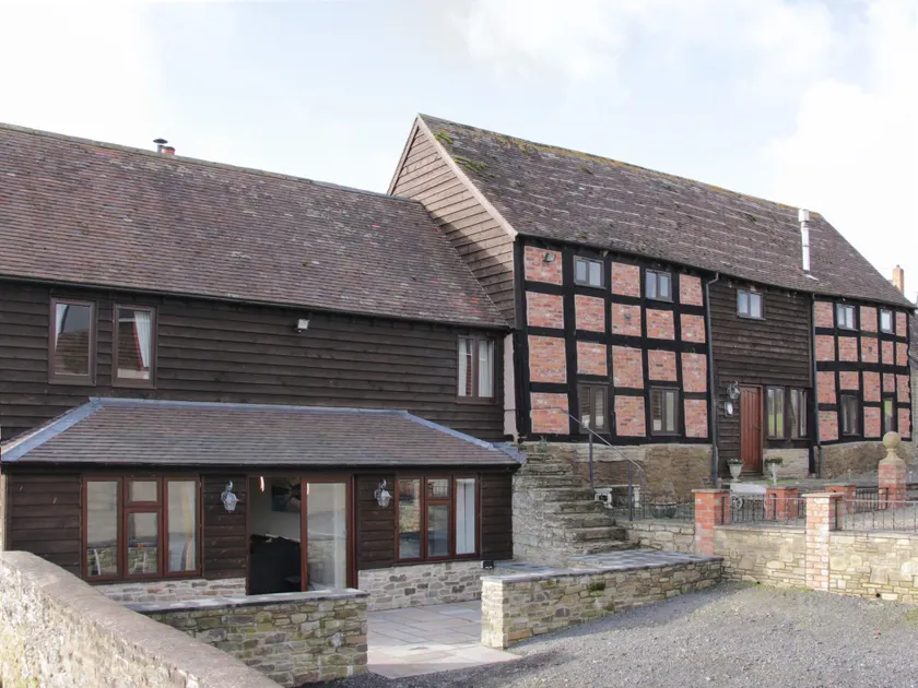 Alders View Coach House - Image 1