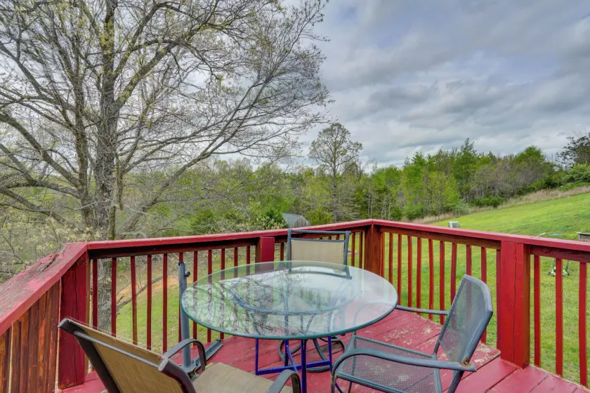 Military Family Retreat w/ Fire Pit on Route 66 - Image 1