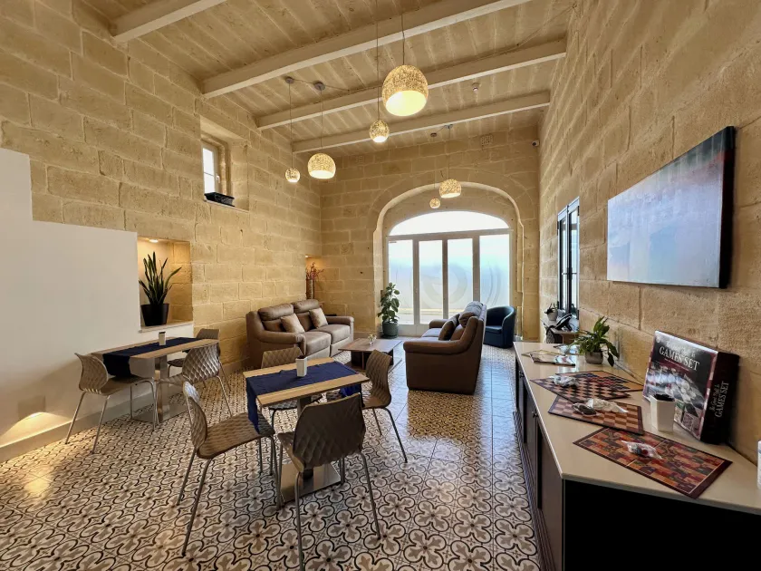Georges Boutique Living - Image 1