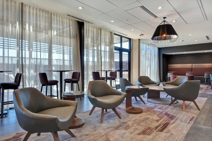 Courtyard by Marriott Bentonville Rogers Promenade - Image 1