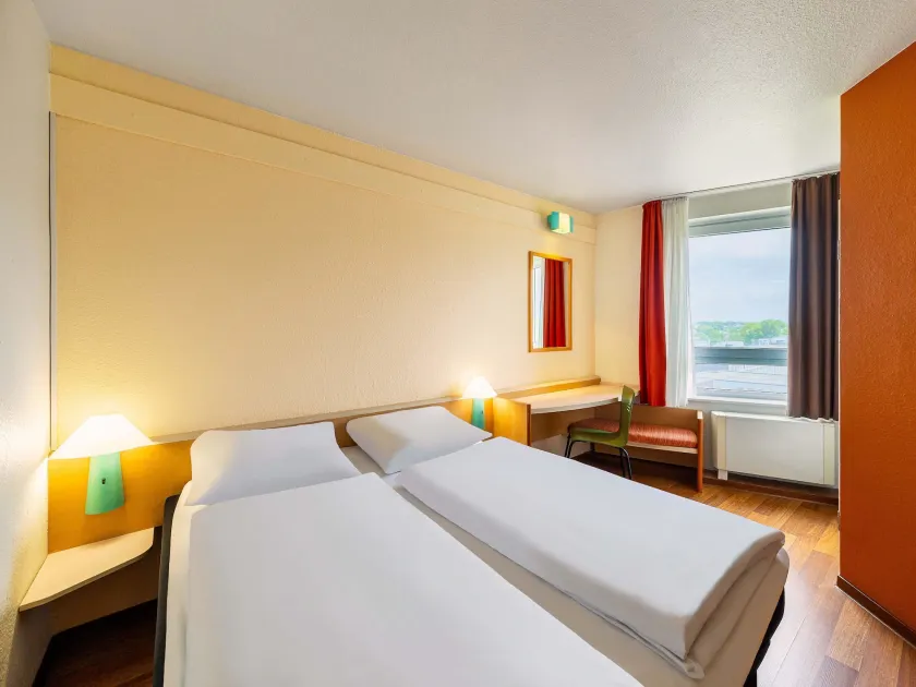 B&B Hotel Bochum Hbf-Süd - Image 1
