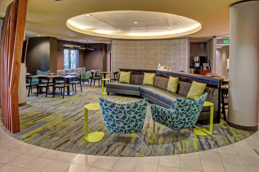 SpringHill Suites by Marriott Naples - Image 1