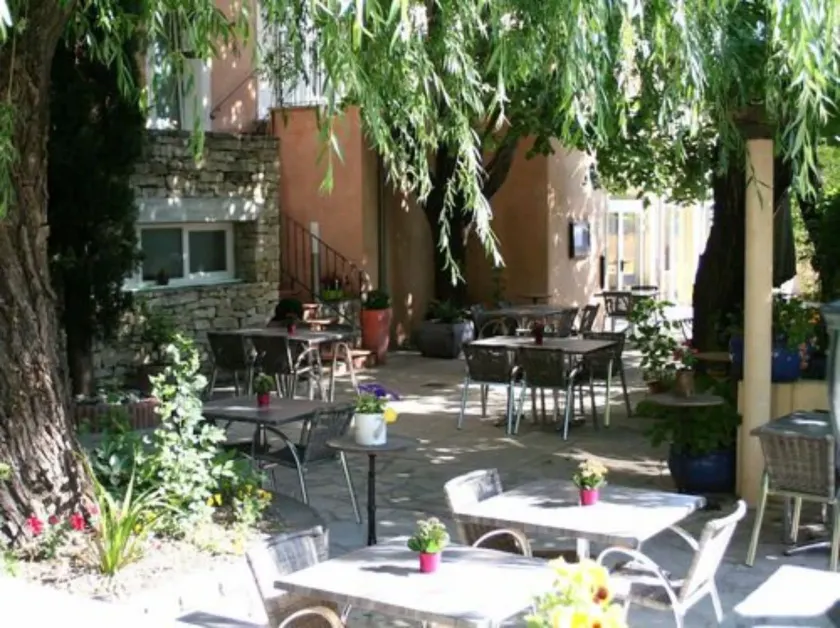 Hôtel Restaurant Logis Le Relais du Vivarais - Image 1