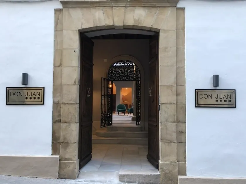 Hotel Don Juan Boutique - Image 1