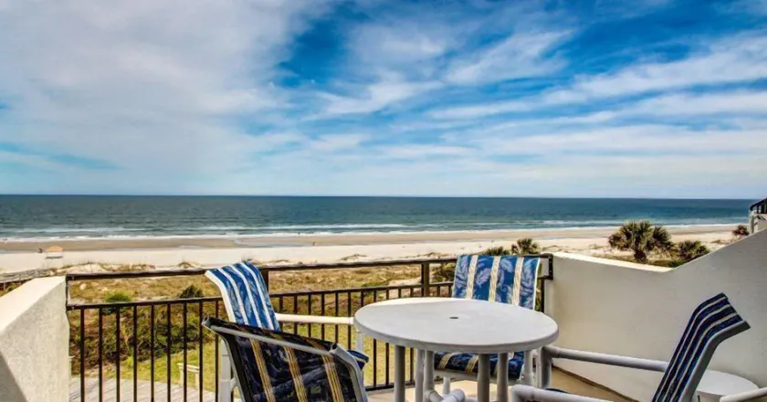 1192 Beach Walker - Image 1