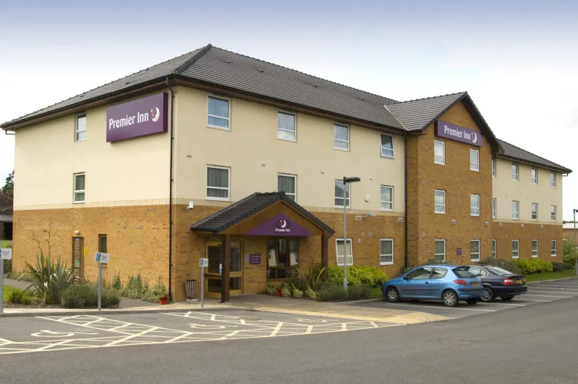 Premier Inn Wakefield City North - Image 1