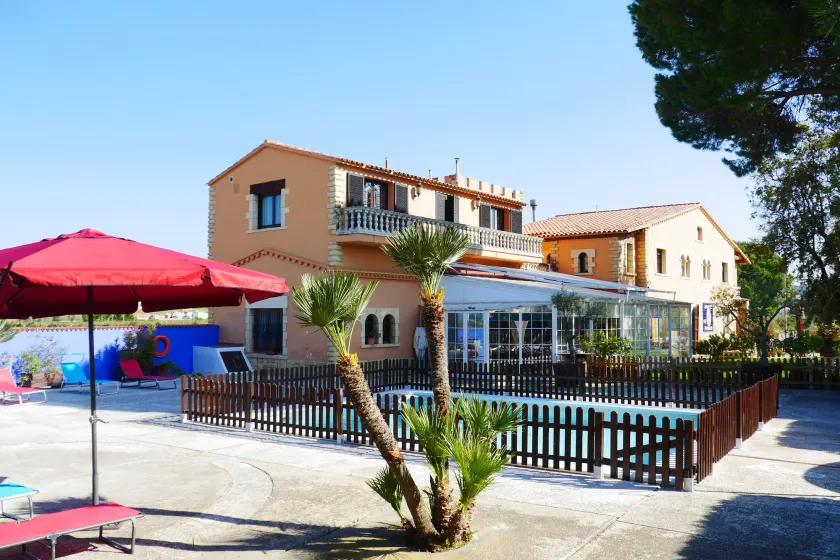 Hotel Restaurant el Bosc - Image 1