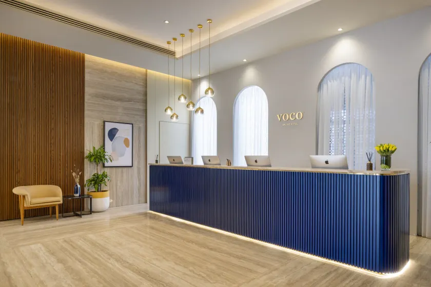 voco Doha West Bay Suites by IHG - Reception