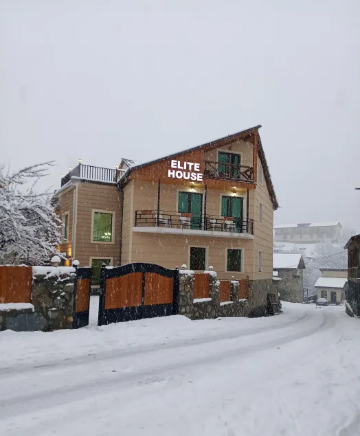 Hotel Elite House - Image 1